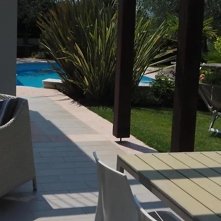 Fair Garden Apartment Bardolino Exterior photo